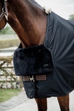 Kentucky Horsewear Kentucky Horse Bib Chest Protection Sheepskin 11 Kentucky Horsewear Kentucky Horse Bib Chest Protection Sheepskin -Equestrian Supplies Online Shop 00004759W 3 408090037