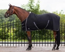 QHP Fleece Rug New Basic With Cross Surcingles -Equestrian Supplies Online Shop 00005131W 1 406090094