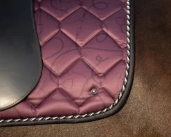 QHP Saddle Pad Collection -Equestrian Supplies Online Shop 00007012W 4 218040156
