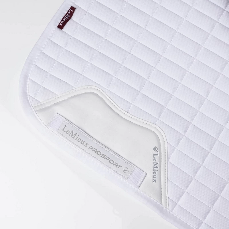 LeMieux Self-Cooling Saddle Pads Dressage 2 LeMieux Self-Cooling Saddle Pads Dressage - Image 2