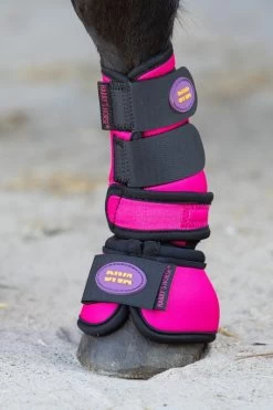 Harry's Horse Leg Protection Set Diva Fuchsia -Equestrian Supplies Online Shop 312035057000W 3 312035057