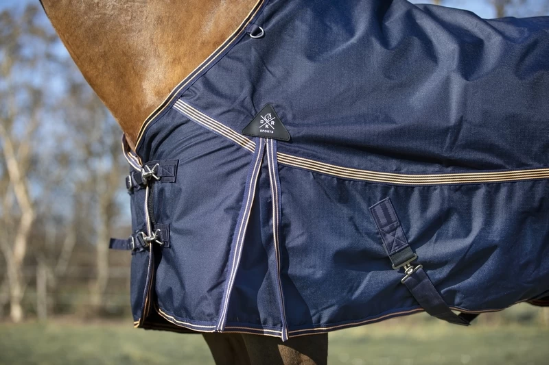 DKR Sports Rainrug Luxury 0grs 2 DKR Sports Rainrug Luxury 0grs - Image 2